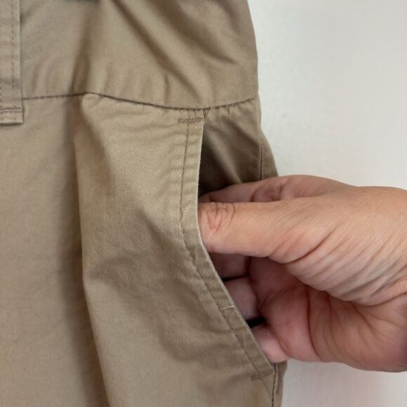 GAP Women’s wide leg chino classic Khaki stretch size 8 EUC work casual vintage - Picture 4 of 10